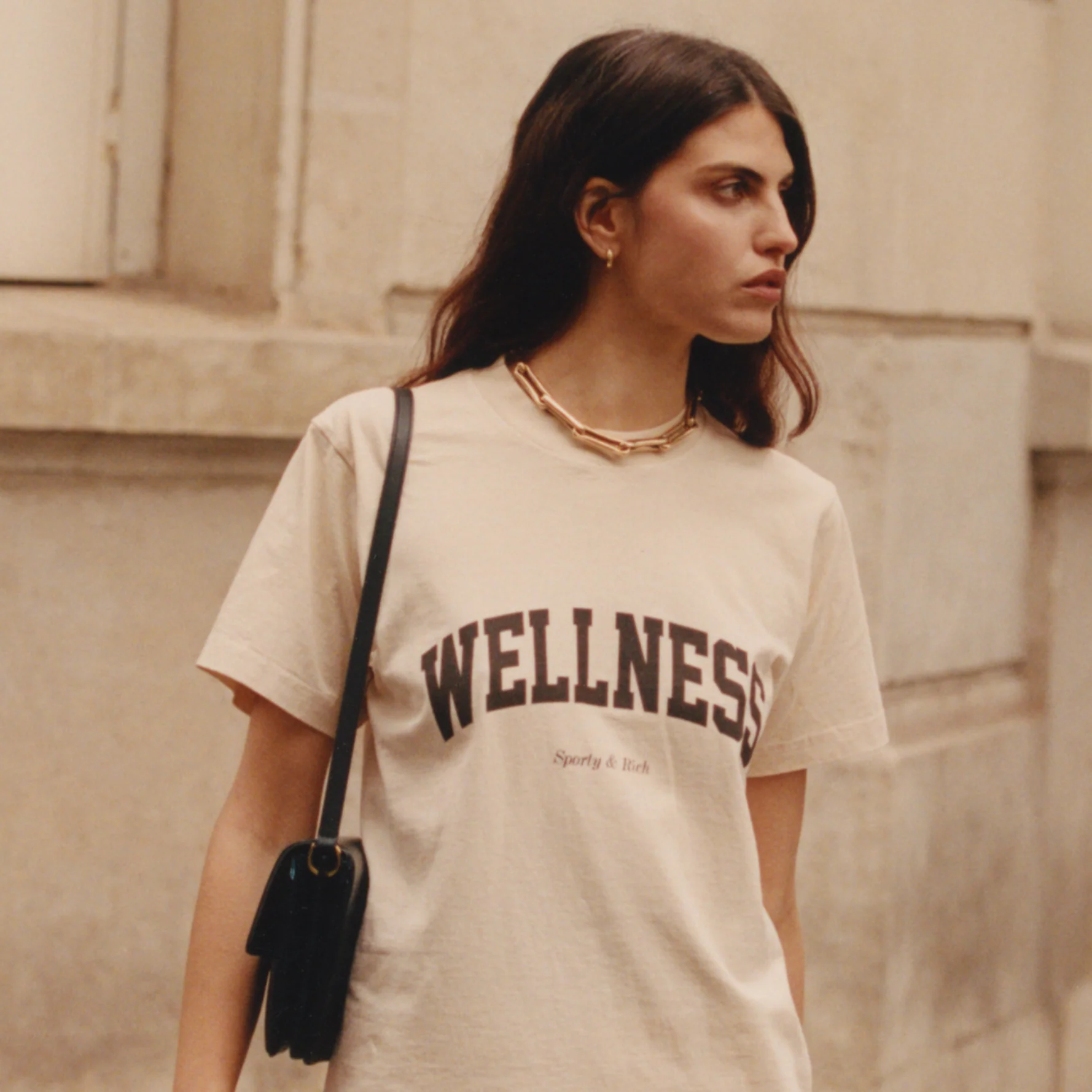 Sporty & Rich - Wellness Ivy T-Shirt Cream Chocolate - Image 3